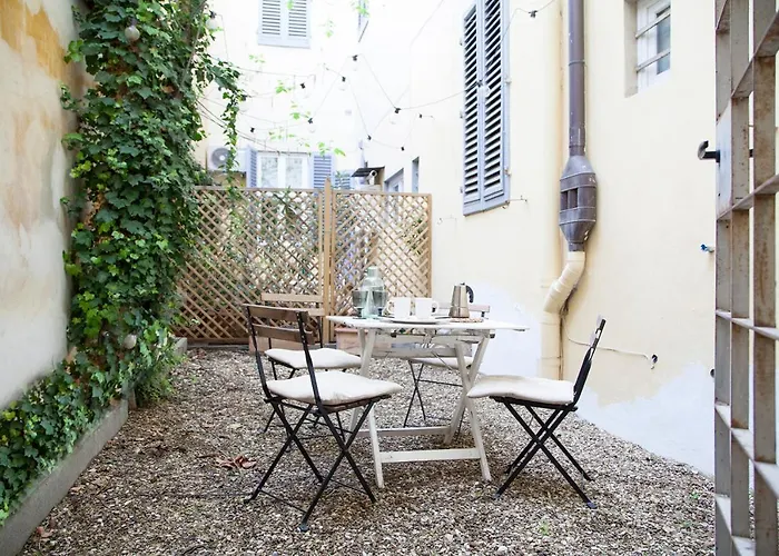 아파트 La Casa Di Rouse *